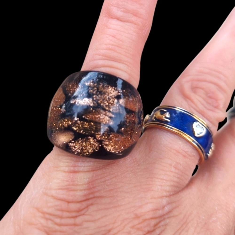 Vintage Murano Style Handblown Black and Gold Glass Statement Ring Sz 5.5